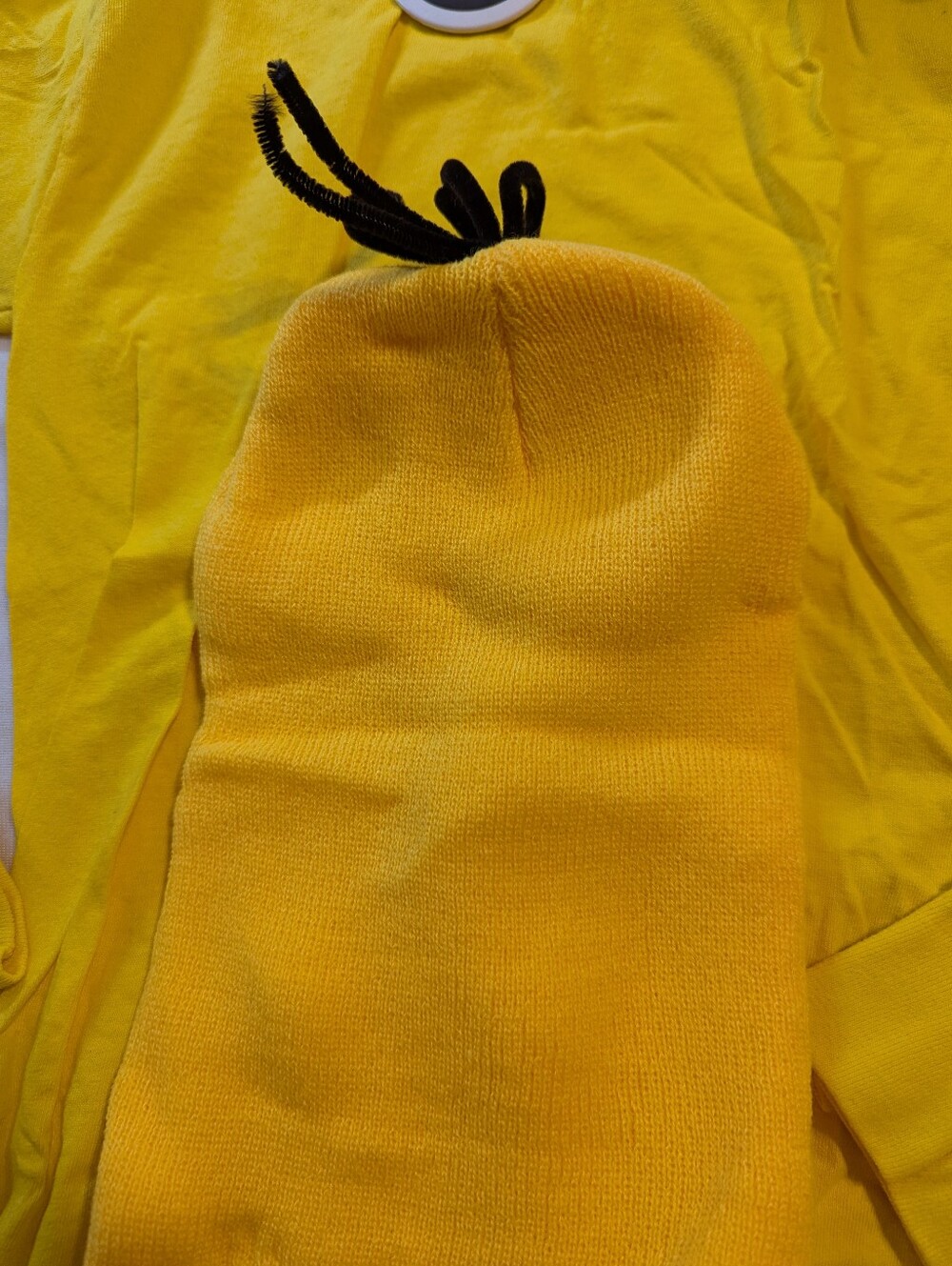 Adult Minion 6 Piece Costume Size Large - Picture 8 of 8